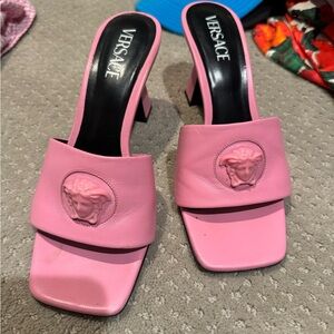 Versace pink Medusa heels 39